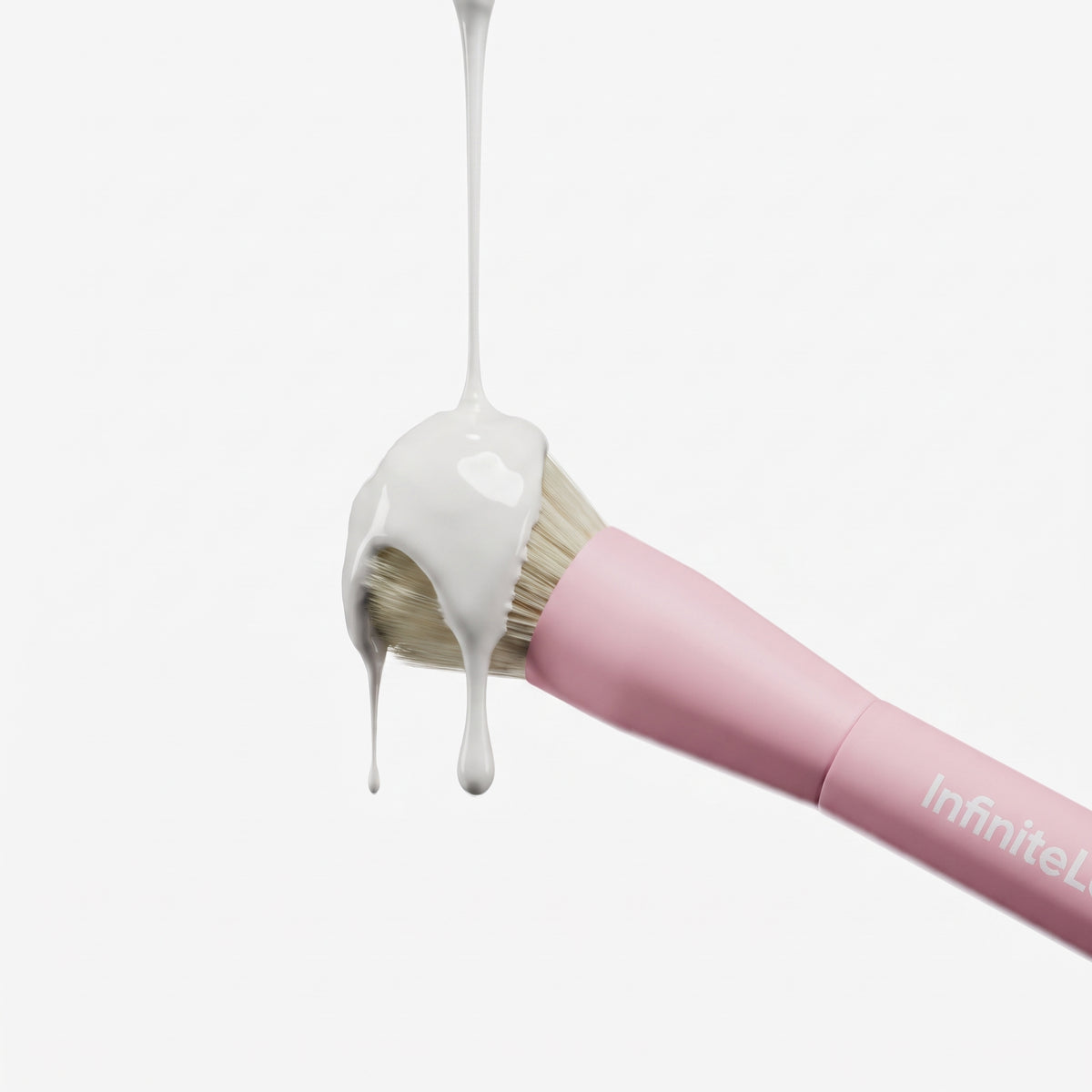 Esta brocha está hecha para tu base de maquillaje