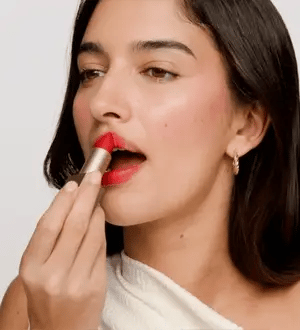 InfiniteLipStick
